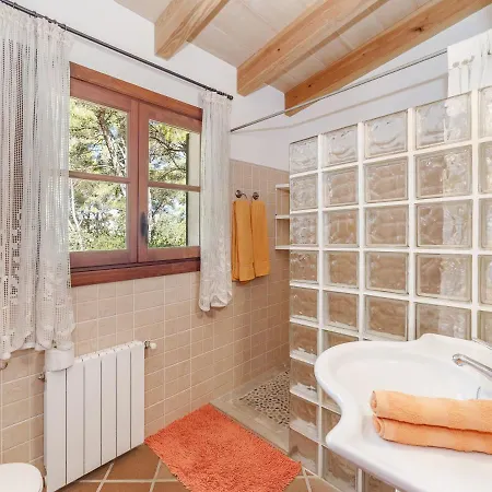 Es Romani Dom wakacyjny *